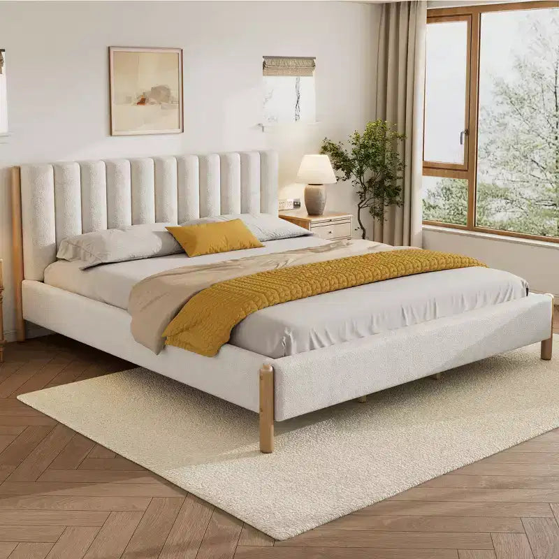 Lit plateforme Witt moderne en bois et tissu bouclé avec tête de lit à rayures verticales, blanc