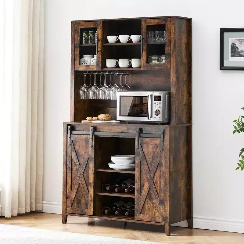 Bar à café de style rustique de 70 po de haut, meuble bar à vin avec portes coulissantes de style grange, étagères de rangement, casier à vin et vaisselier pour cuisine ou salle à manger