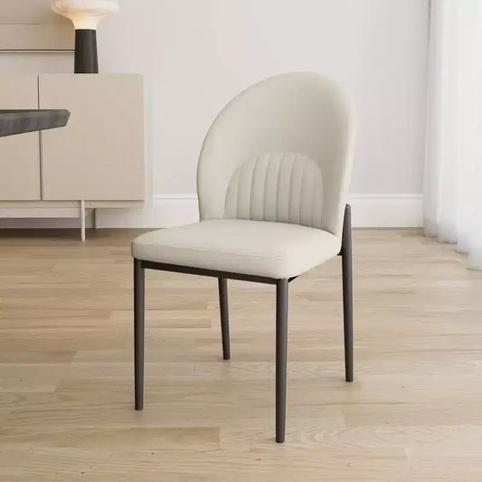 Chaise de salle à manger moderne minimaliste en cuir, 17.91L x 23.23P x 34.25H, blanc cassé